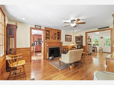 Check out this beautifully restored 1933 cottage in Norris, Tn! 